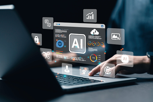 un analyste de données utilisant la technologie de l'IA pour travailler un outil d'analyse de données Chatbot Chat avec l'IA, utilisant la technologie d'un robot intelligent, l'IA, l'intelligence artificielle pour générer quelque chose ou aider à résoudre des problèmes de travail.