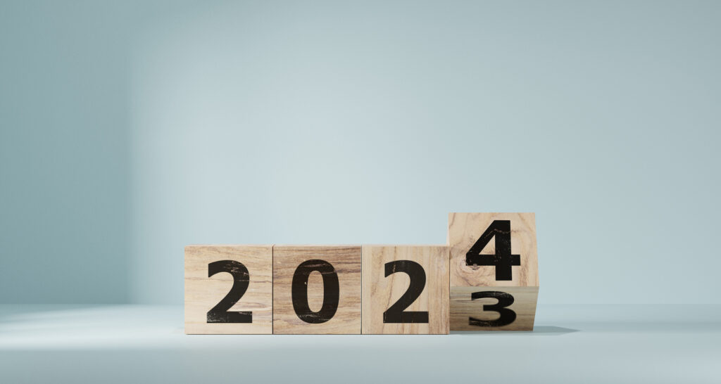Compte à rebours jusqu'en 2024. Année de chargement de 2023 à 2024. Concept de début d'année